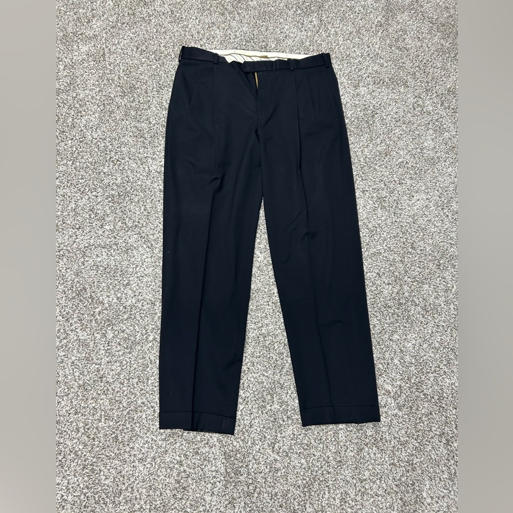 R&Y Gold Label Women’s Dress Pants
Like new
Message me for more info